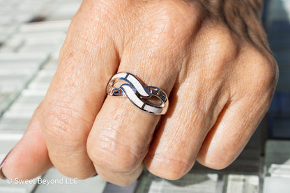 The Greek Infinity Untwine